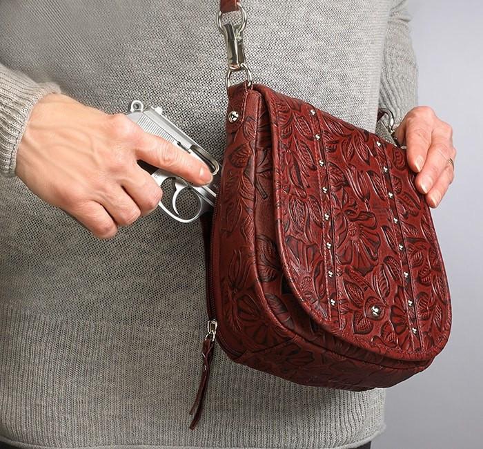 The One Thing You Must Never Do if you Conceal Carry in a Purse — Elegant &  Armed